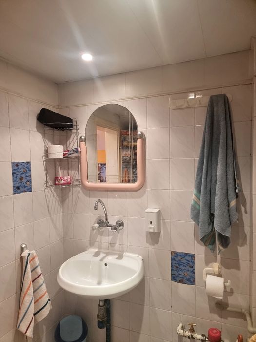 Дава се под наем Двустаен апартамент в Варна, Колхозен пазар - 45 кв.м за 310 € - Снимка #9