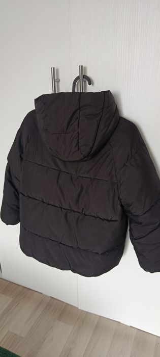 Vând geaca Zara fete măsură 140, 9-10ani