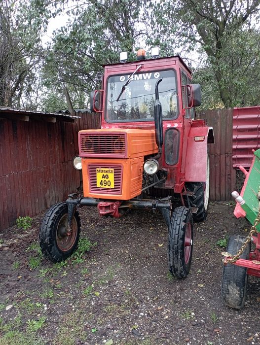 Tractor 445 legumicol
