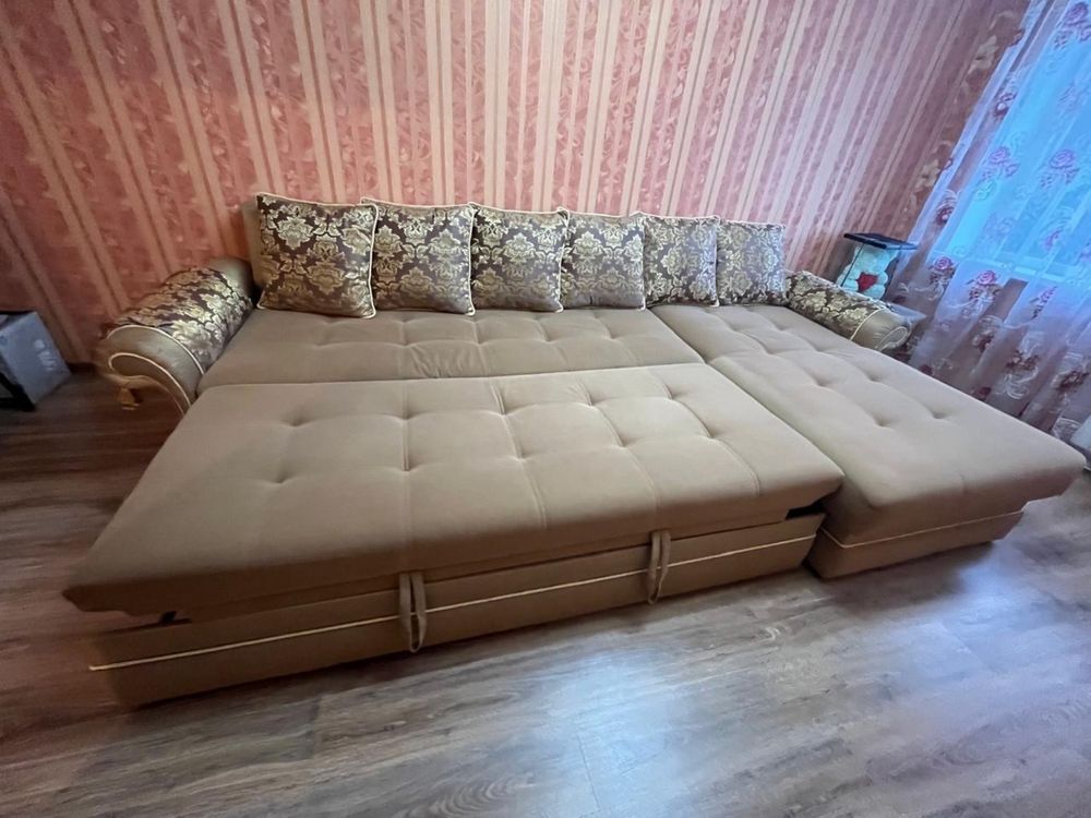 Диван в гостиную длина 3.40 ширина 1.05