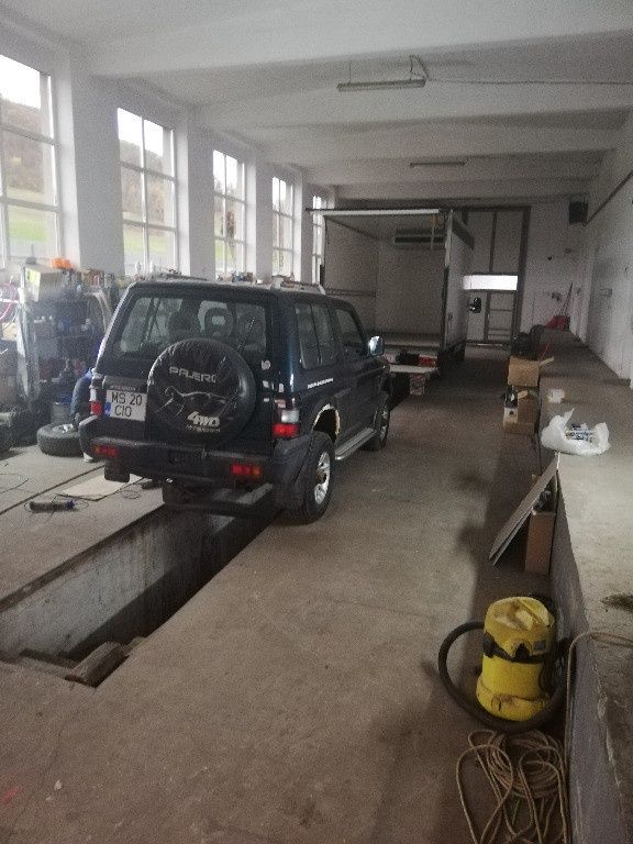 Service auto/spatiu productie si birouri Tigmandru