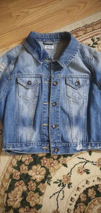 Куртка джинсовая на девочку