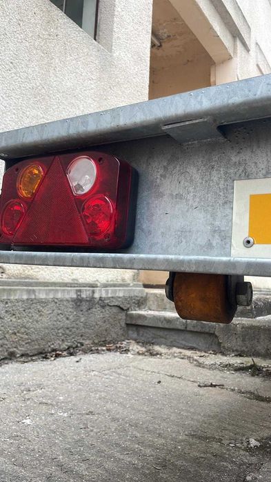 Trailer Niewiadow 3 axe 3500kg