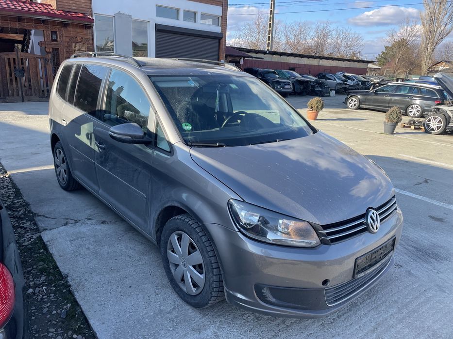 Motor Volkswagen Touran 1.6 tdi CAYC 2012