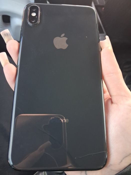 IPhone Xs max продам