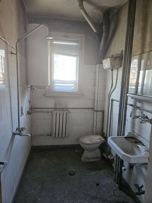 Продава се Двустаен апартамент в Плевен, 9-ти квартал - 65 кв.м за 1739 €/кв.м - Снимка #9