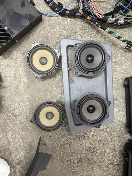 Sistem hi fi bmw e90 e91 boxe hi fi bmw subwooofere hi fi bmw