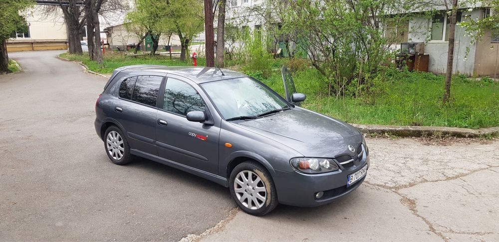 Vand Nissan Almera cu defectiune motor