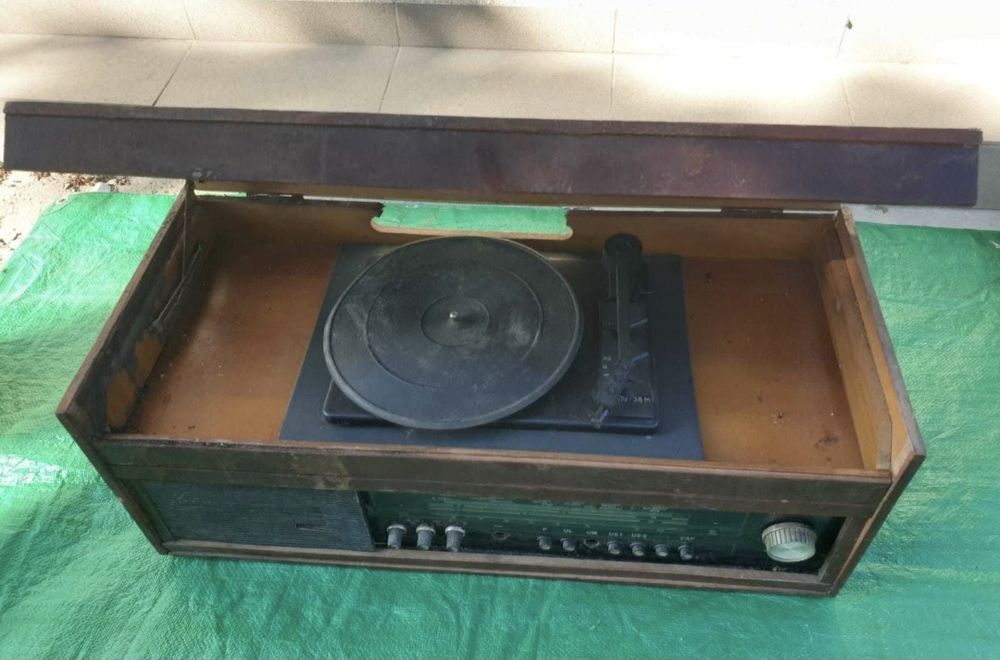 Radio Pacific4 model RST7-78,fabricat la Electronica;București in 1975