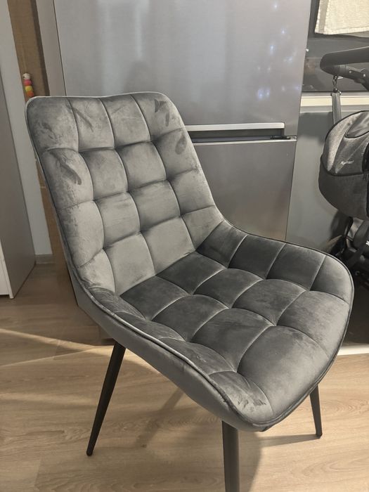 Scaune ArtaDoor, noi, nefolosite.