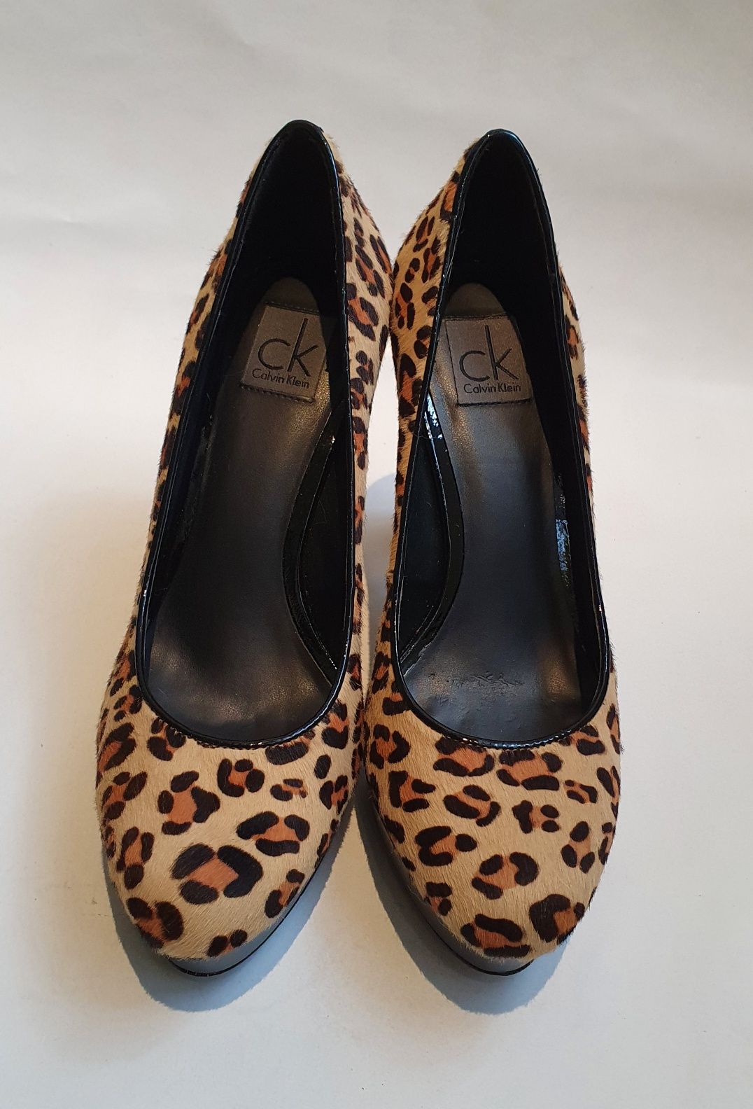 Pantofi CK - piele întoarsă cu fir lung - animal print - 37