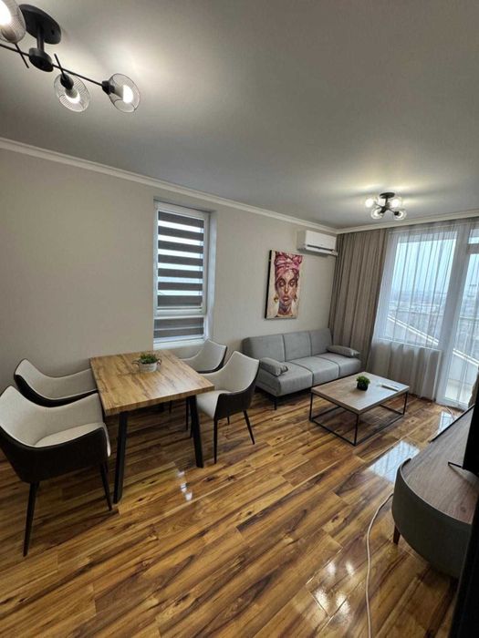 Тристаен апартамент в Съдийски