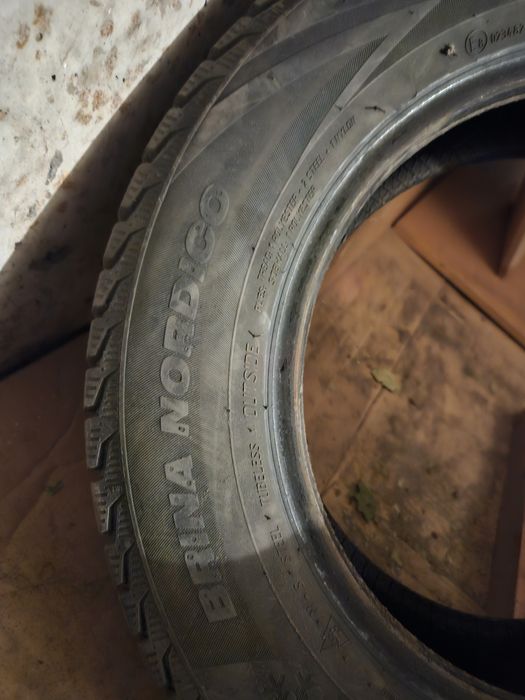 Зимняя резина на 14 в хорошем состояний