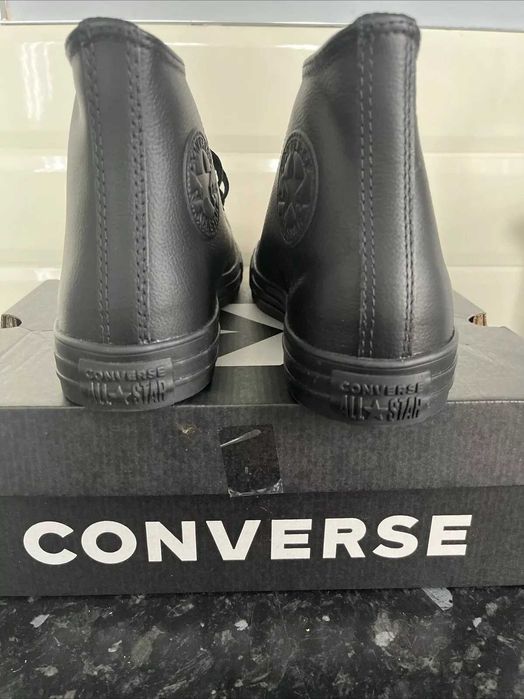 Нови кожени черни кецове Converse 40 номер 135251C