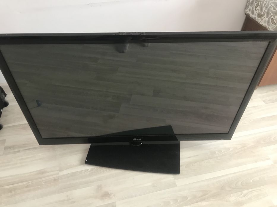 Срочно продам ТВ б/у