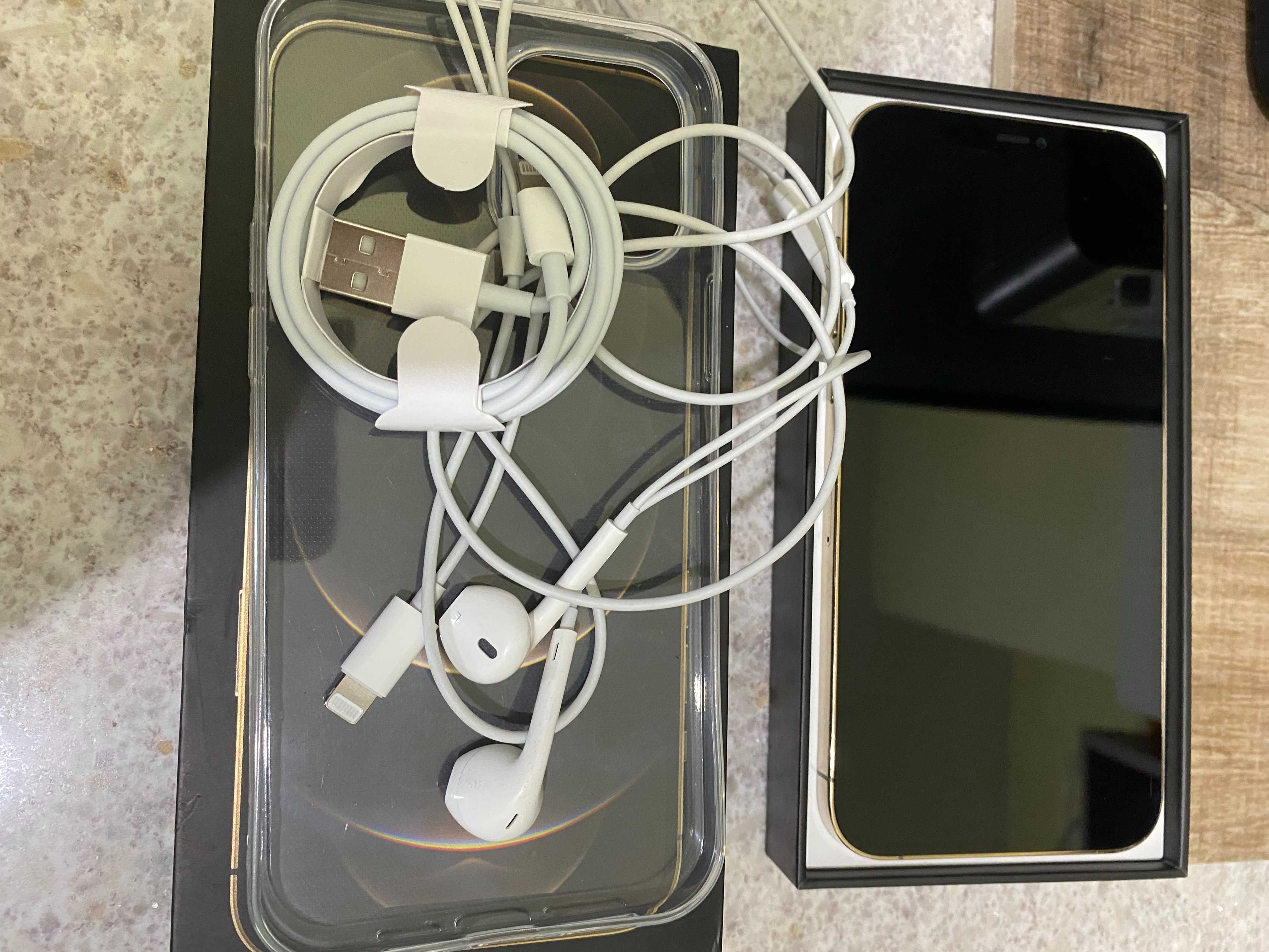 Apple iPhone 12 Pro Max - 128GB - Gold