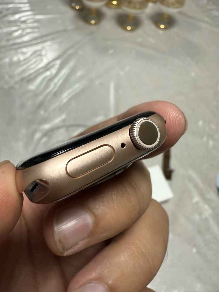 Apple Watch 6 40mm (iWatch)