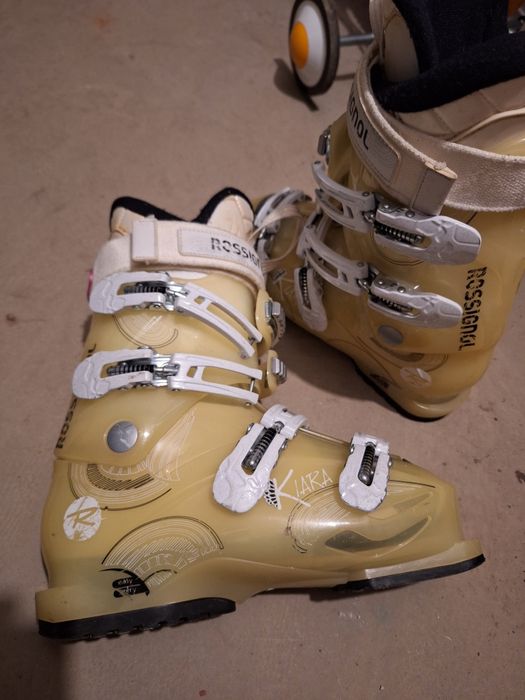 Ски с автомати и обувки Rossignol
