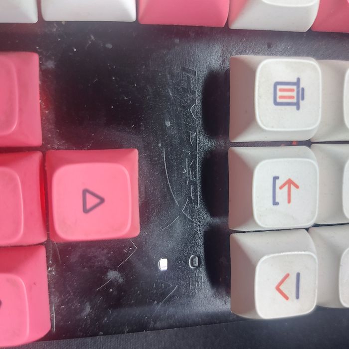 Продам клавиатуру hyper x