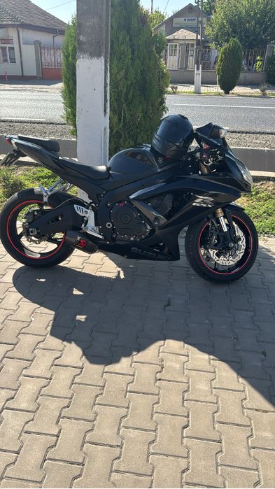 Suzuki gsxr600 k9