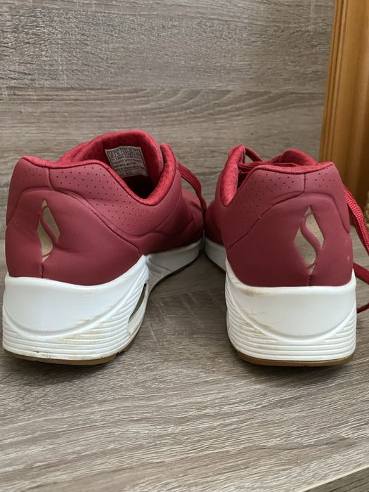 Adidaşi/sneakers Skechers de toamnă-iarnă+cadou