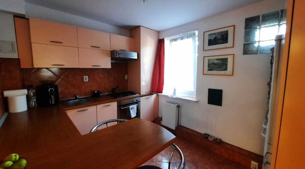 Apartament open space lângă Spitalul Județean Neamț și Școala nr.2.