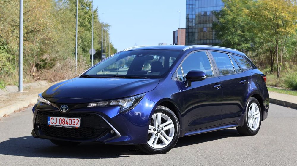 Toyota Corolla Hybrid Touring Sports/Nr roșii 3 luni/RATE/Garantie 12 luni/Leasing