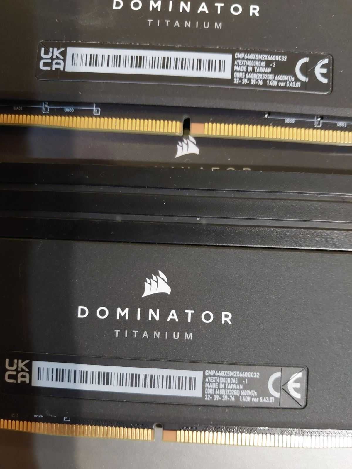 64GB DDR5 Corsair Dominator Titanium RGB, 6800Mhz 6600Mhz, CL32