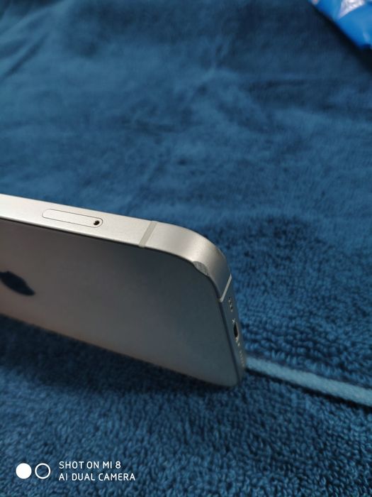 iPhone 12 за части