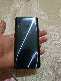 Samsung galaxy A30 3/32GB