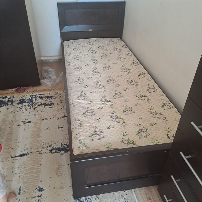 1 адамдық кровать сатылады