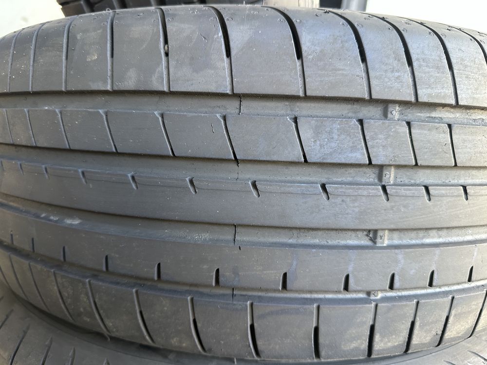 225/50r18 Goodyear