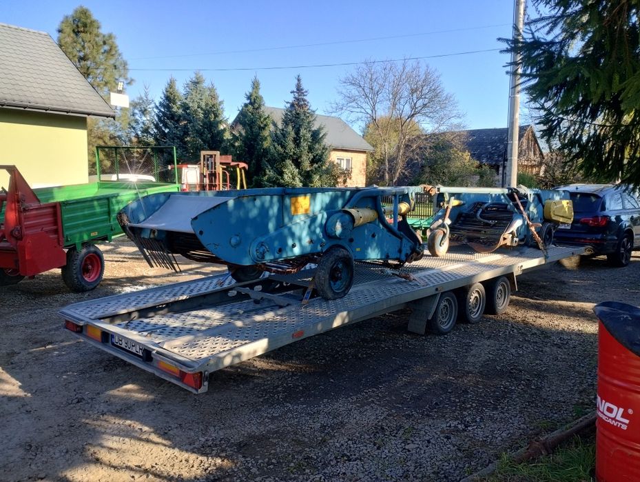 Mașină  scos recoltat cartofi