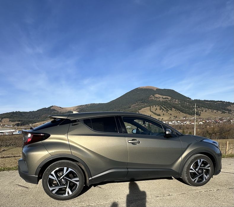 Toyota CH-R 1.8 Hybrid Style 2022-29000 km. Unic proprietar
