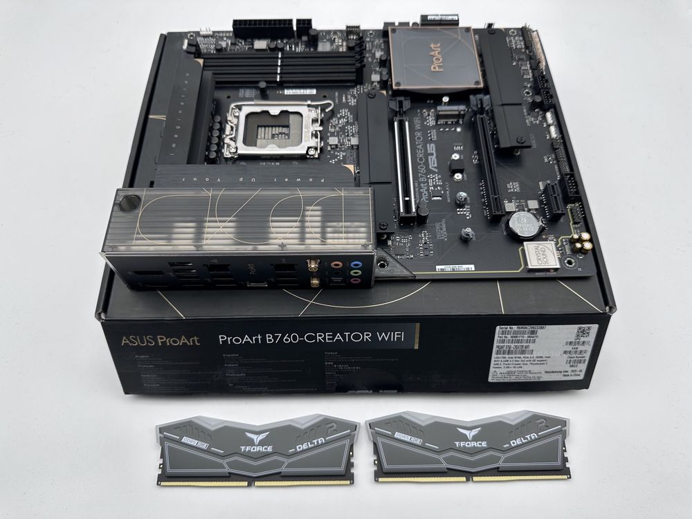 Комплект T-Force Delta RGB 32GB 6000MHz+ Asus ProArt B760-Creator WiFi