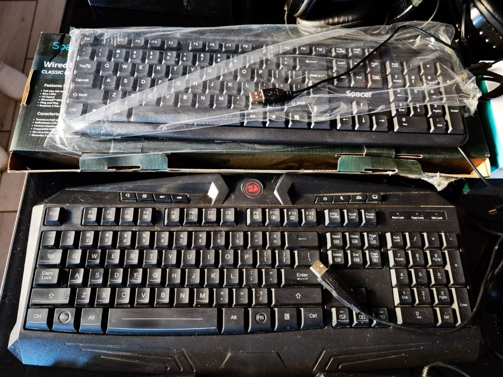 Tastatura , casti gaming , mouse