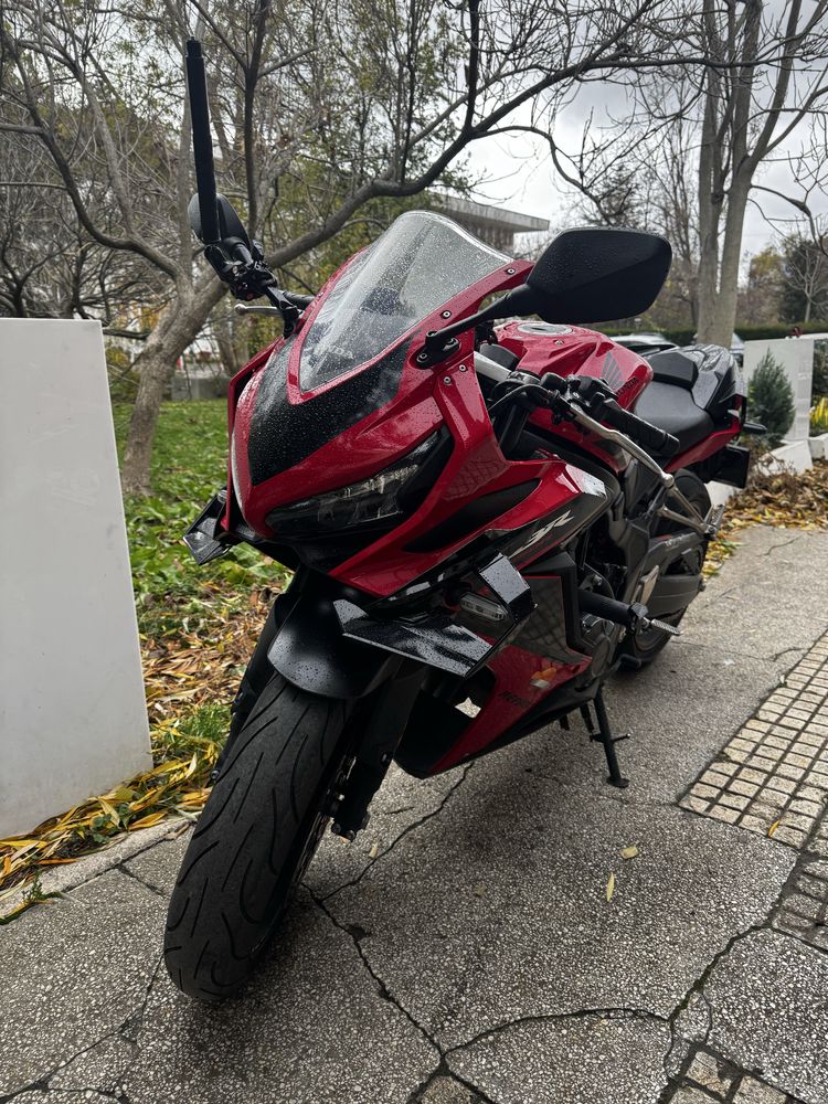 Honda cbr 650r, 2023, primul propietar!