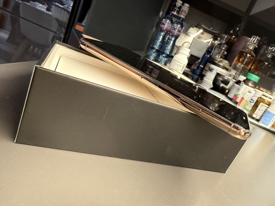 iPhone 11 Pro Max, 64 GB