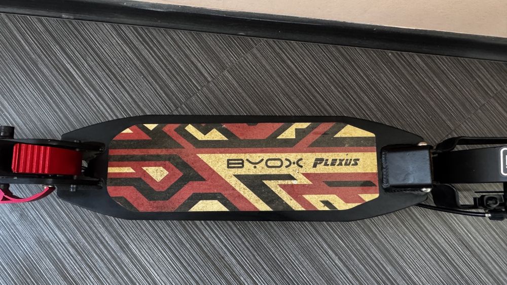 Тротинетка Byox Plexus
