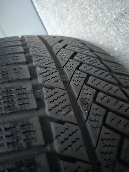 Jante aliaj volvo v60 pe 17 cu anvelope 235/45/17