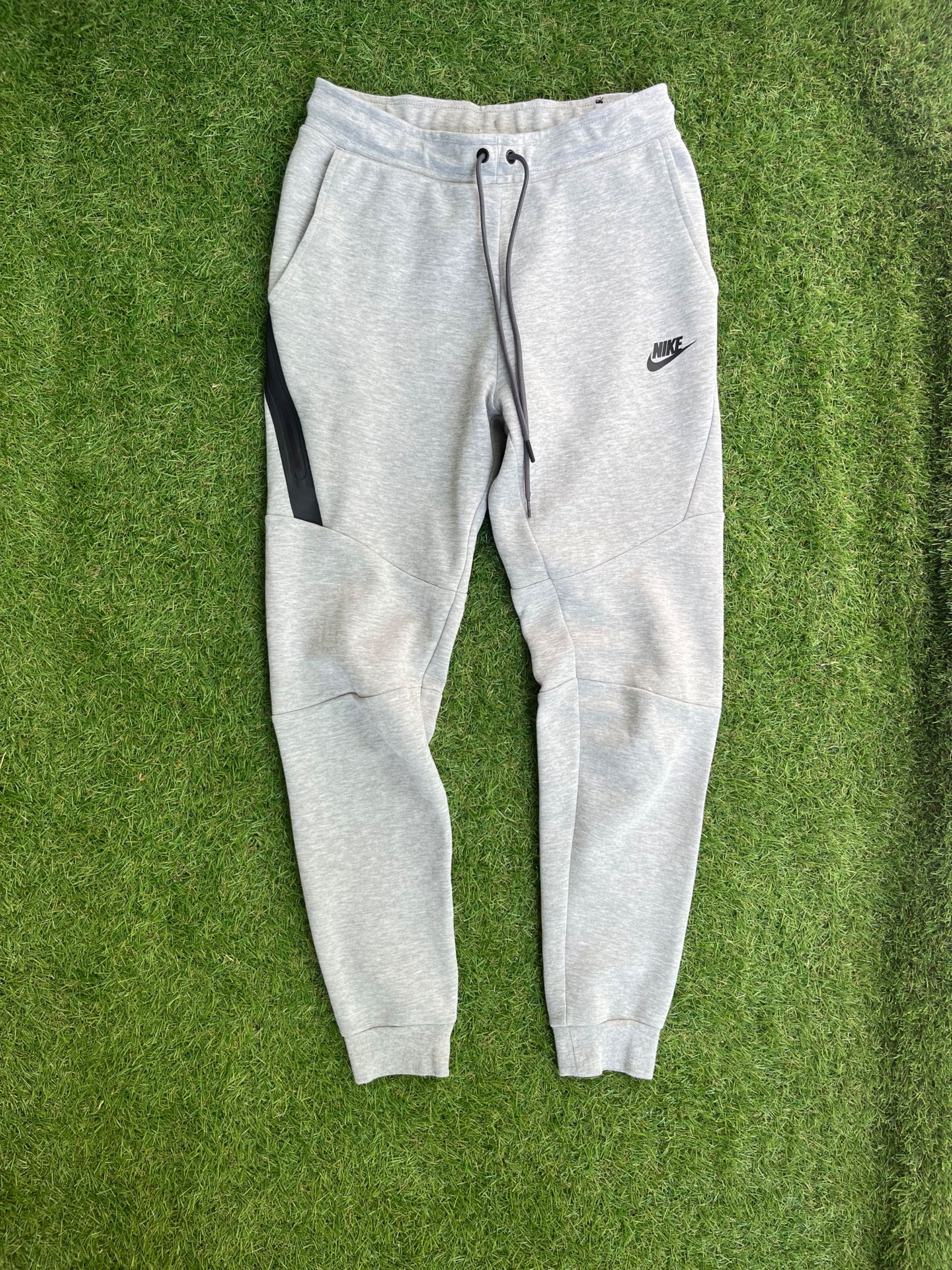 Мъжко долнище : NIKE TECH FLEECE XS