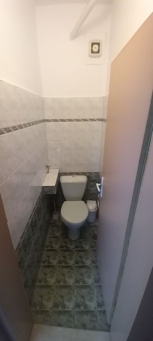 БЕЗ КОМИСИОН 100кв.м. 4-стаен апартамент център гр.Варна