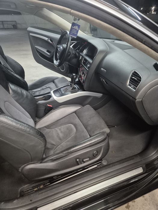 Ауди а5  2.7  ..