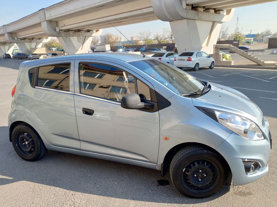 Spark yaxshi mashina