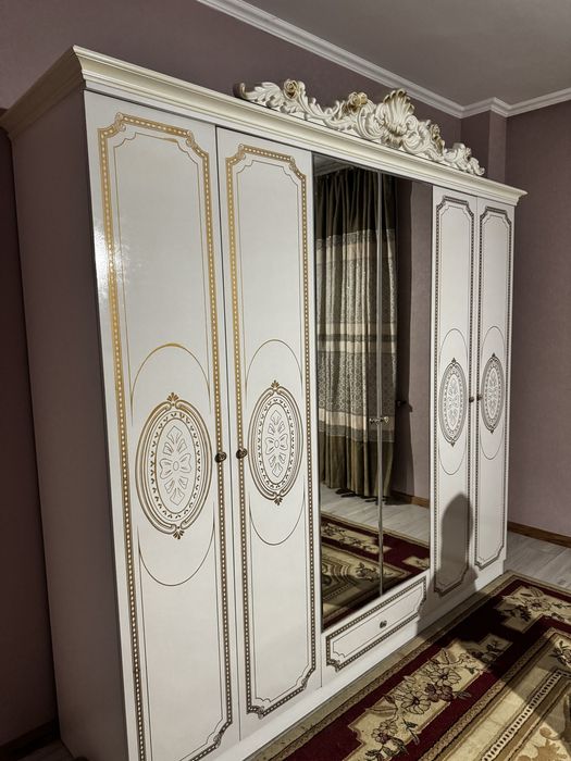 продам спальный гарнитур