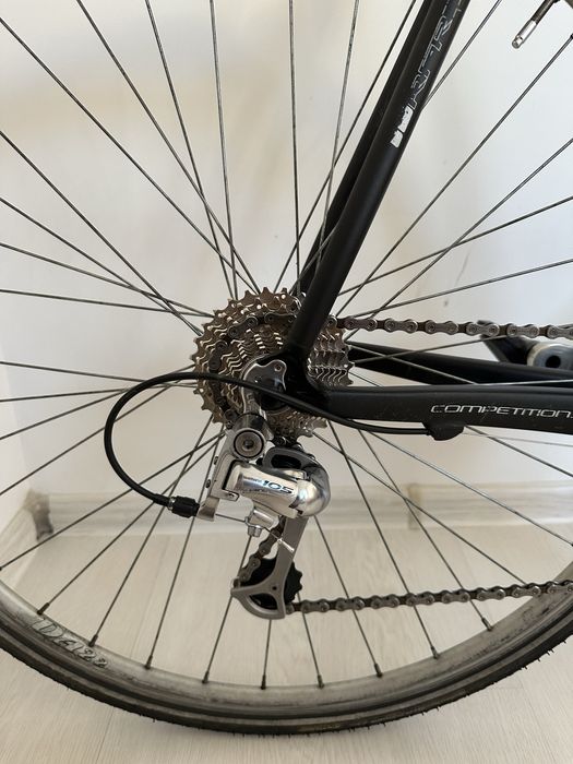 Шосеен Велосипед Cube - Нови части + Основно обслужване