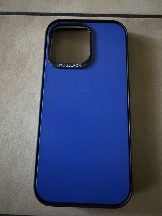 Кейс Iphone 16 pro max