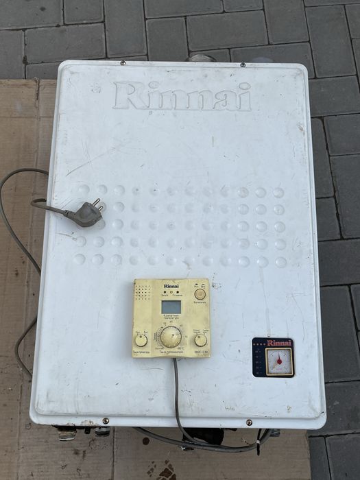 Газовый котел Rinnai SMF (3) настенный)