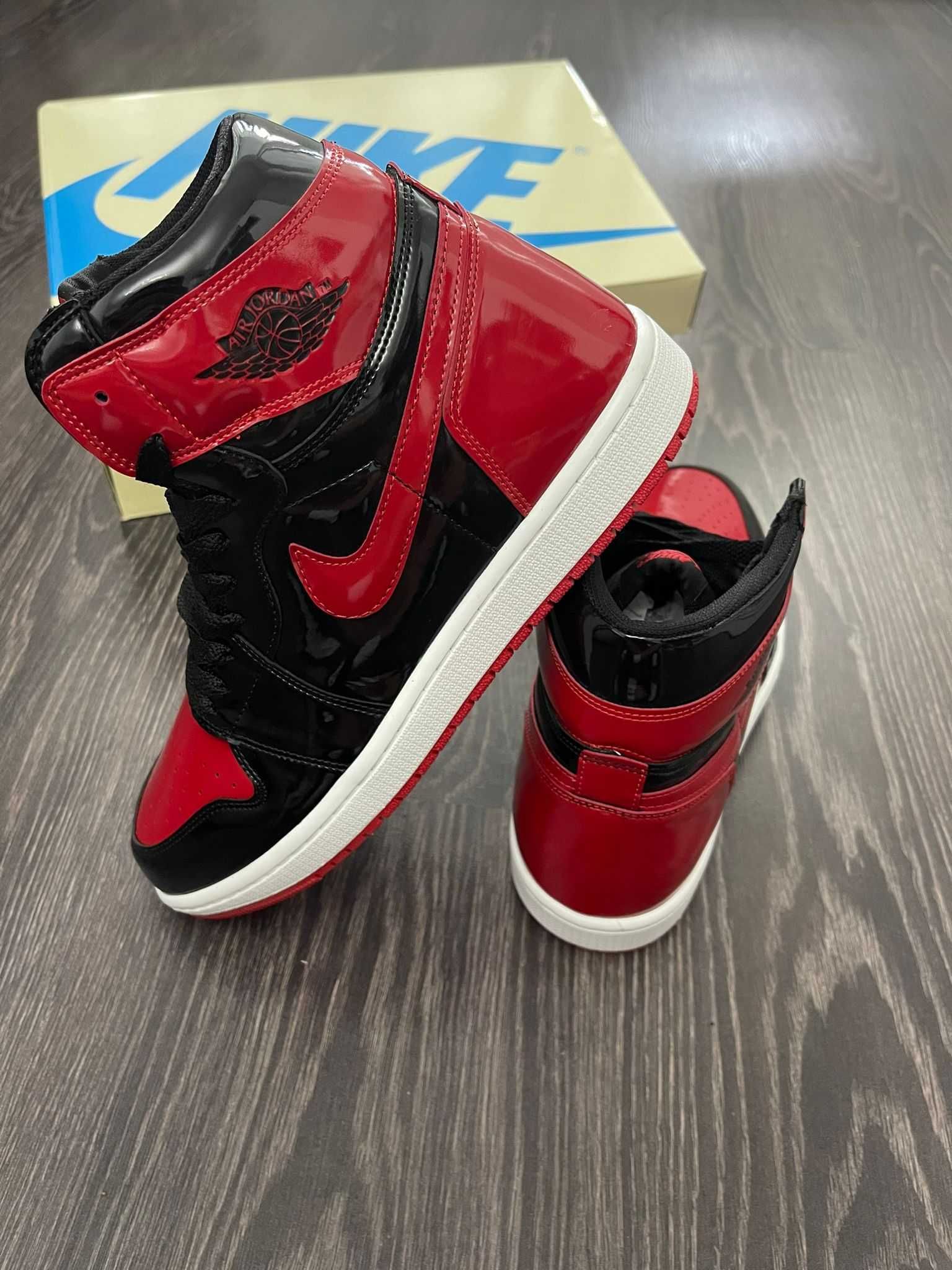 Jordan 1 PATENT BRED Unisex l FUll BOX