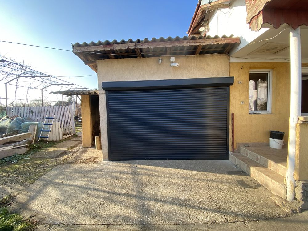 Usi garaj tip rulou/Rulouri geam aluminiu